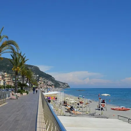 Διαμέρισμα Lova *