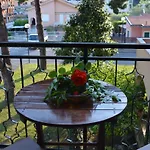 Lova Apartment