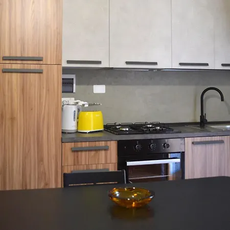 Lova Apartment